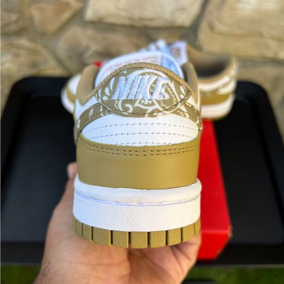 Nike Dunk Low “Barely Paisley” Size 5.5 Women / 4Y - Picture 8 of 10